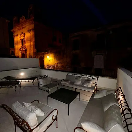 La Terrazza Barocca Villa *